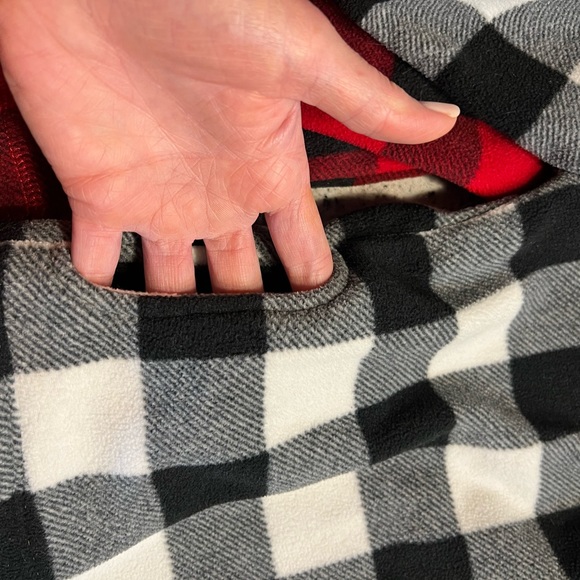 Three Children’s Place quarter zip fleece pullovers sz 5/6 - Picture 6 of 9